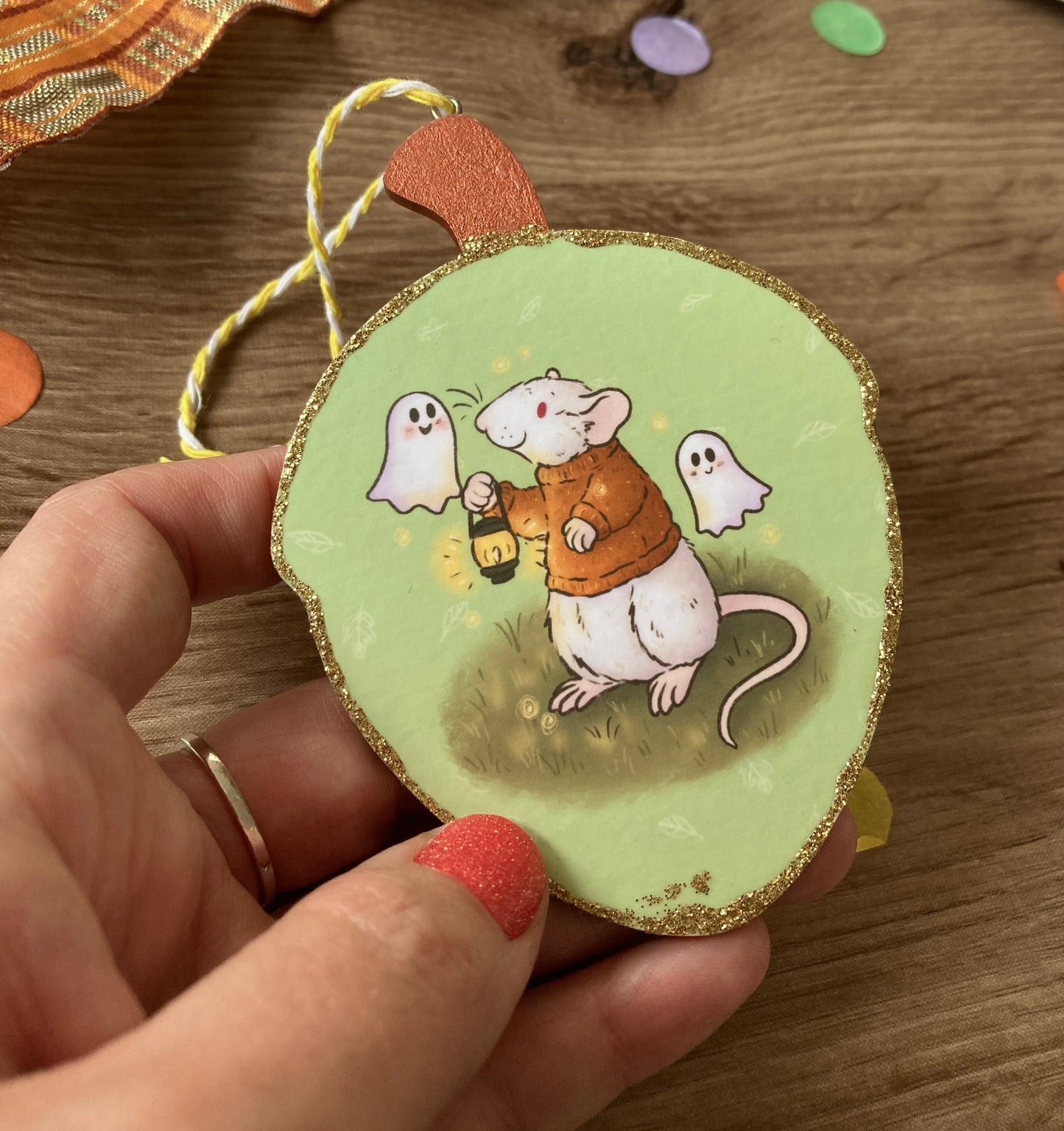 Spooky Rat | Cute Rat Autumn Decoration | Pet Rat Wooden Acorn Halloween Ornament