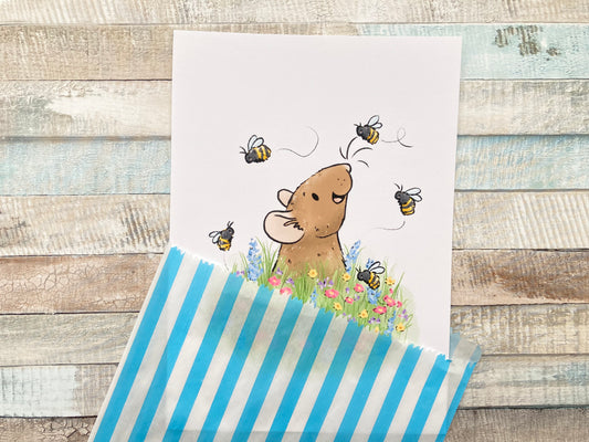 Bumble Bee Rat Art Print